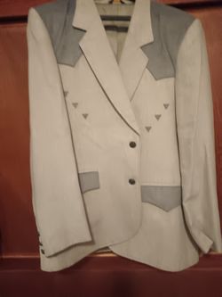 Suit