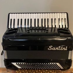 Santini 4/5 Reed Accordion