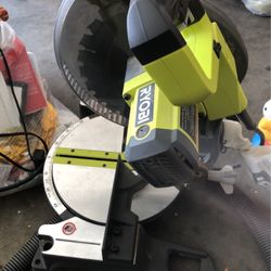 Saw