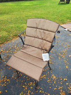 Outdoor chair cushion