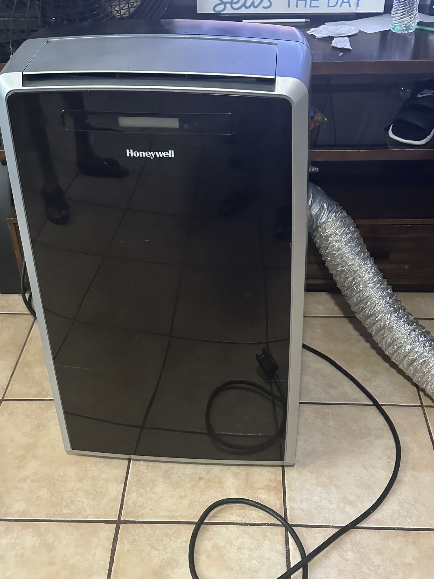 Ac Portable Unit For Room Works Good