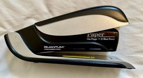 QUANTUM HIGH POWER STAPLER GUN - New, Never Used, Smooth