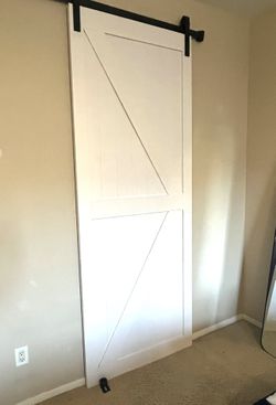 Sliding Door with bar