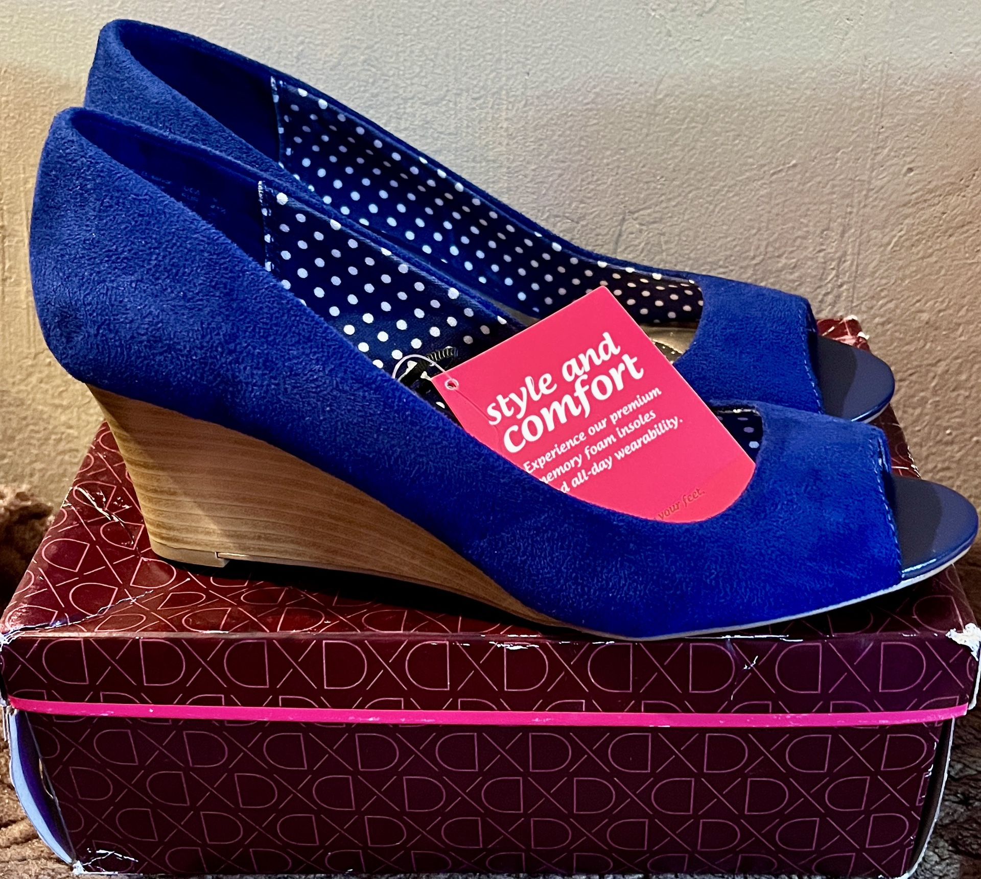 Dexflex Comfort Women’s Peep Toe Wedge Heel Shoes