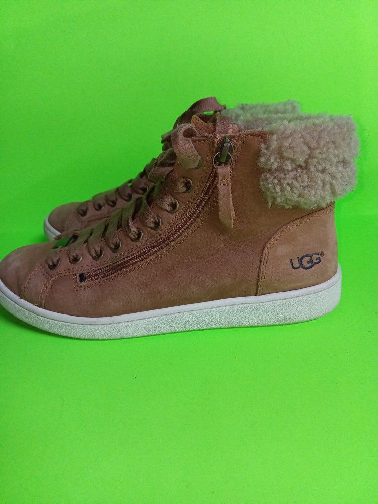 UGG Women's Pure Leather Lace Up Zipper Sneaker Boots With Wool Fur Sz 8