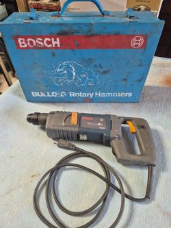 Bosch Bulldog Rotory Hammer This Tool Goes Thru All Cement