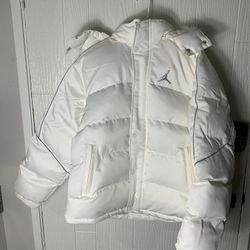  Air Jordan x SUPREME Sail White Full Zip Puffer Jacket HF0828-133 Men’s size Large