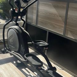 Exercise Equipment Stairmaster Elliptical Treadmill 