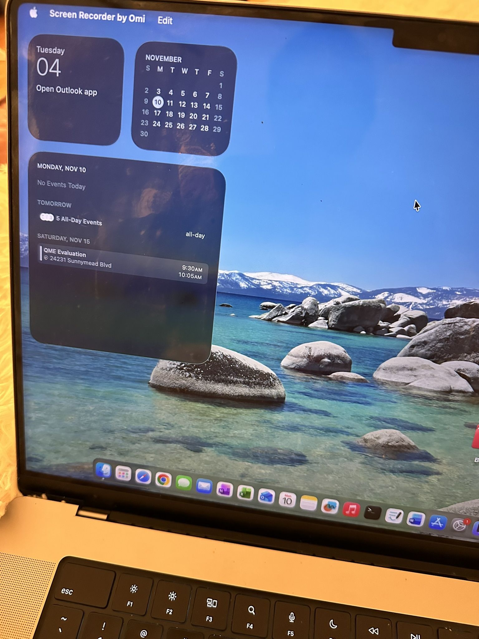 MacBook Pro 16” – M2 Max, 32GB RAM, 1TB SSD – Excellent Condition