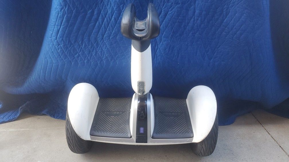 Segway Ninebot S Plus Only With Charger And Remote