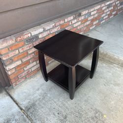 Side End Coffee Table Or Night Stand 