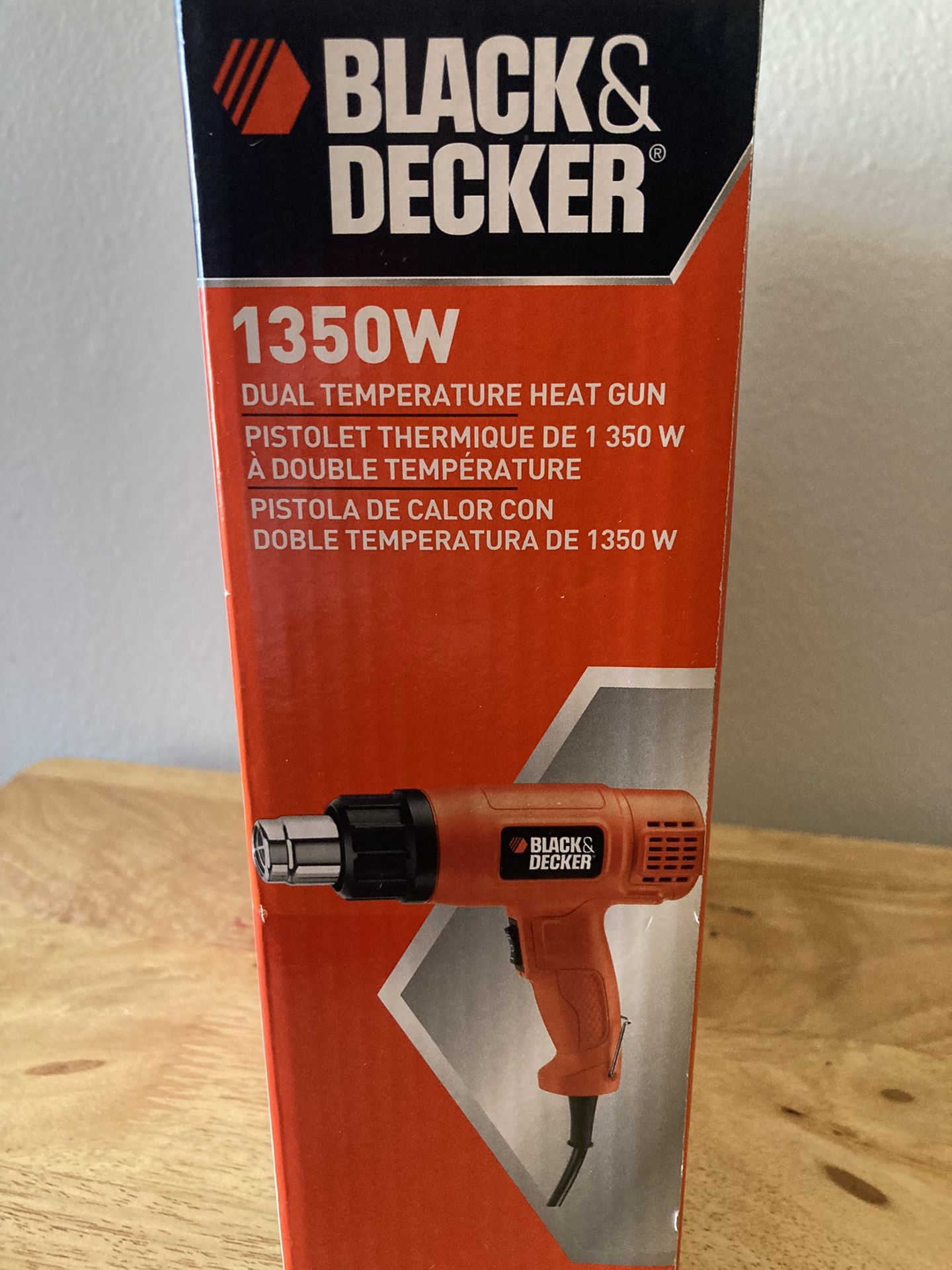Heat Gun 1300 W/Dual Temperature Settings (New) Black + Decker
