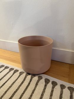 11” Indoor Plant Pot