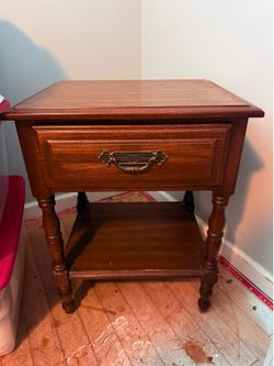 Night stand