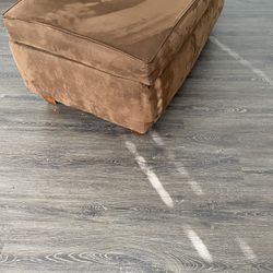 Brown storage ottoman 