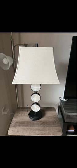 Table lamp