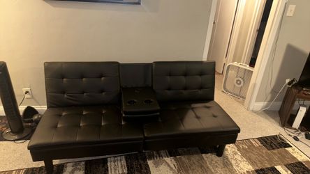 Futon couch/bed