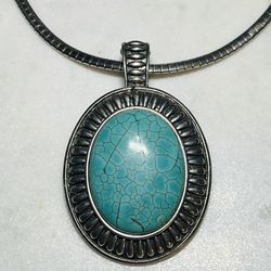 Vintage Large Oval Turquoise Cobochon Silver Necklace Pendant & .925 Silver Chain