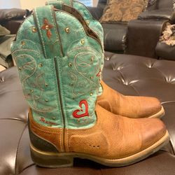 TONY LAMA WOMEN’s Western “BE A STAR ⭐️ ..” Boots 7  1/2B Size 