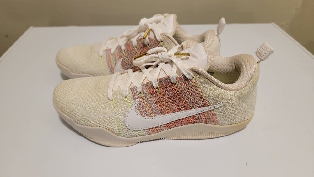Kobe 11 White Horse Size 10.5