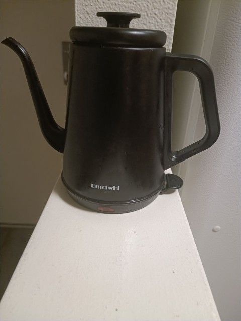 DmofwHi Gooseneck Electric Kettle (1.0L)