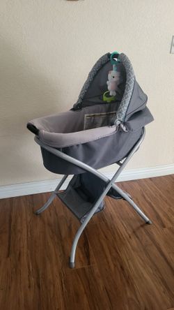 Like New Portable Bassinet And Stand ( Price Firm!)