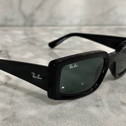 Raybans Sunglasses In Great Condition