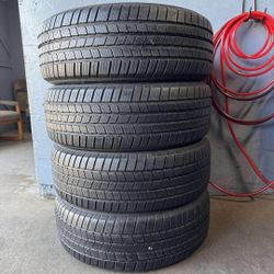 245 55 19 Tires Con 80% De Vida Las 4 De La Marca Michelin 