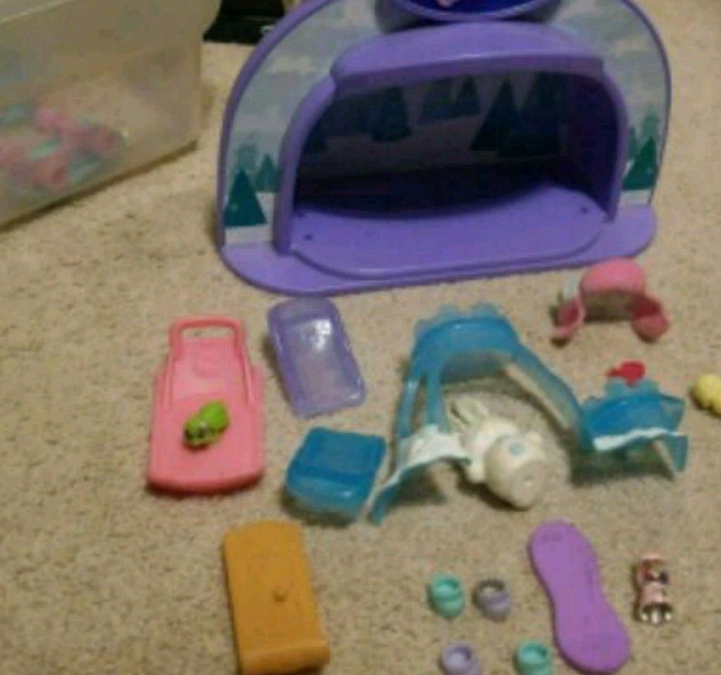 Lps winter set