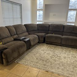 Brown Couch / Electric Recliners 