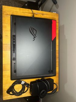 ASUS ROG STRIX Gaming Laptop (Ryzen 9/RX 6800M)