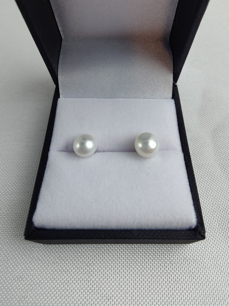 Pearl Stud Earrings