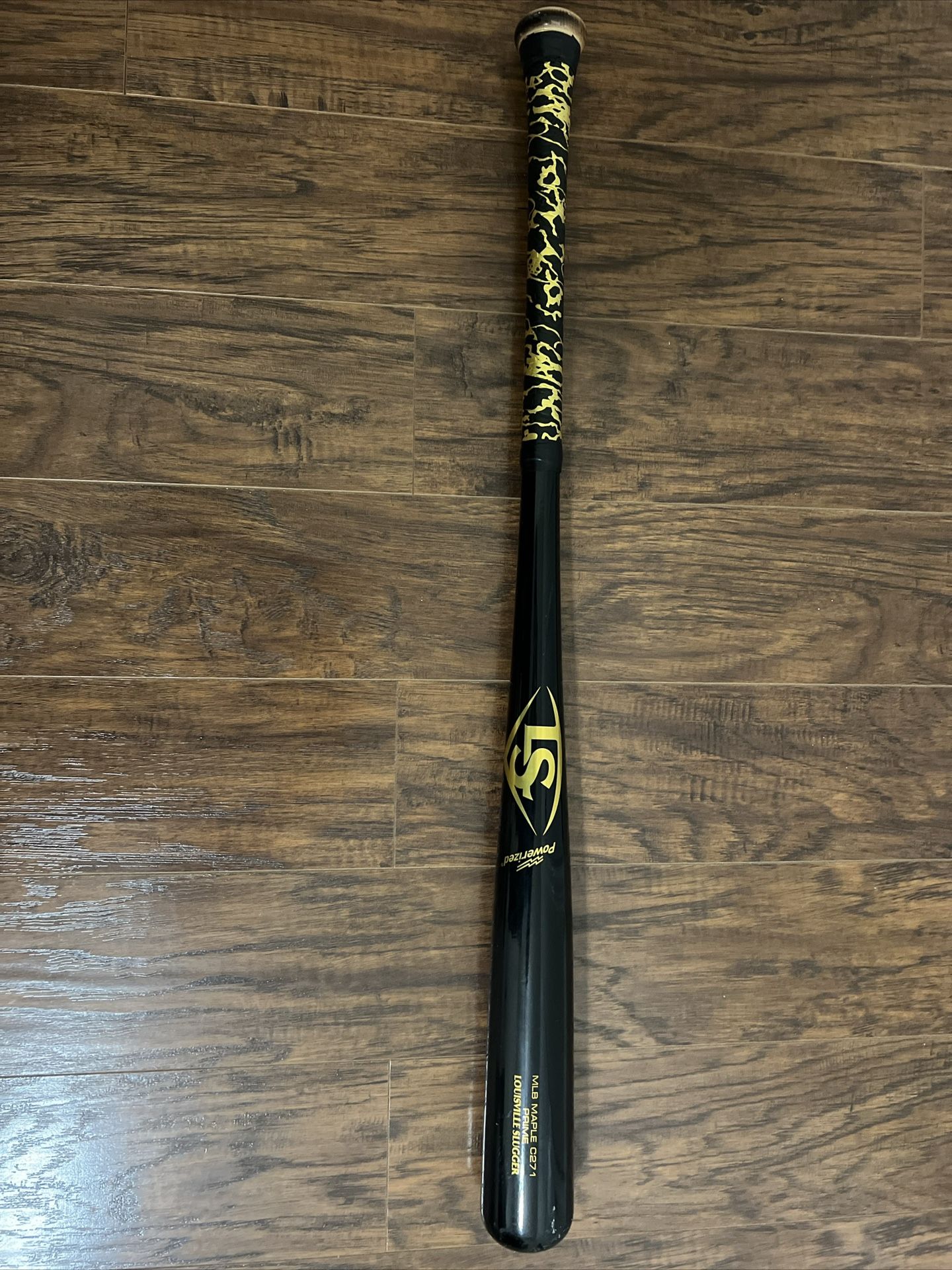 Wood Baseball Bat 33 