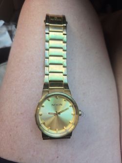 Mens Nixon Watch