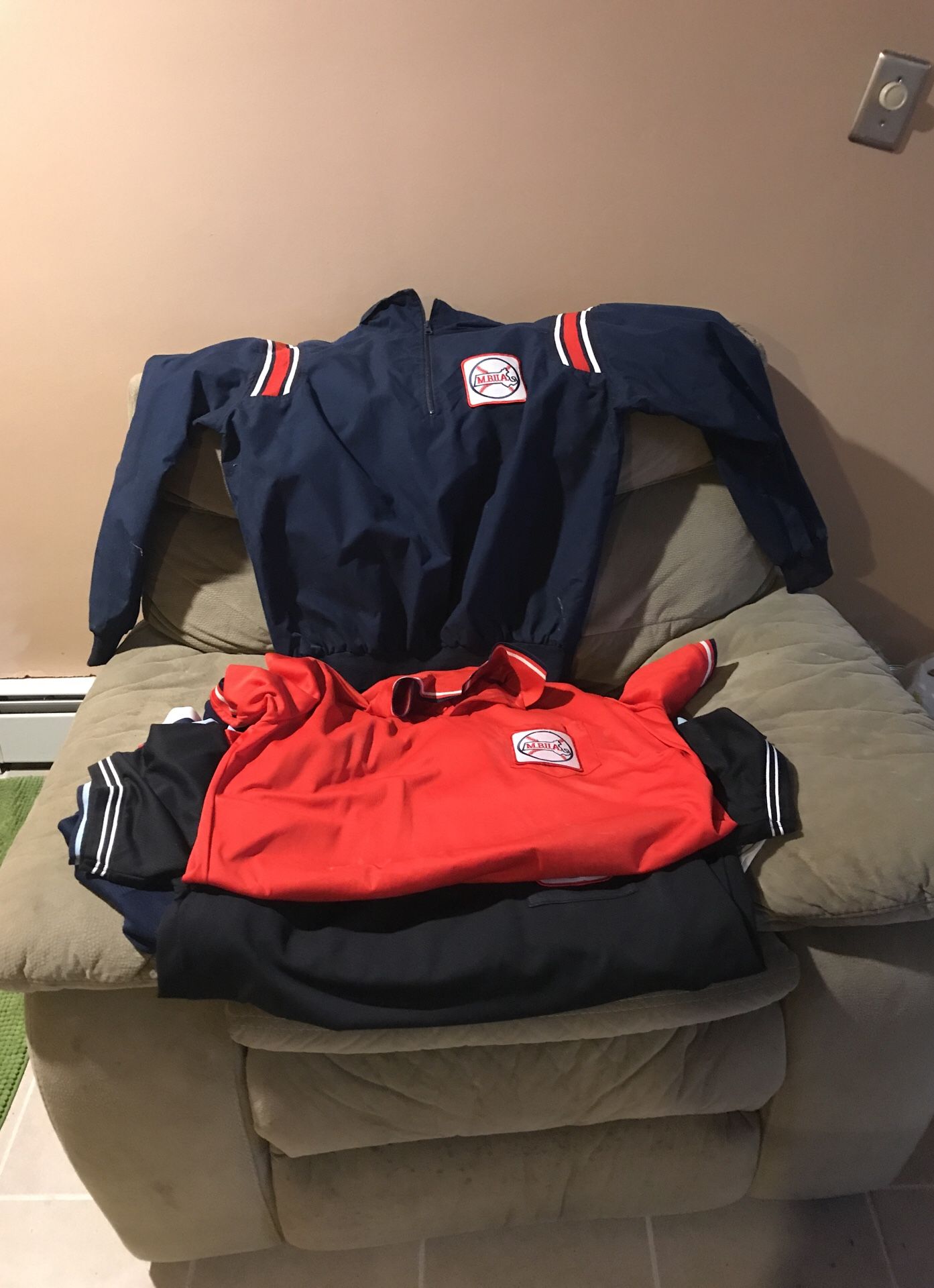 Baseball shirts and jacket CBUA associaton. Size is. Large