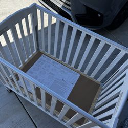  3-in-1 Portable Crib, White