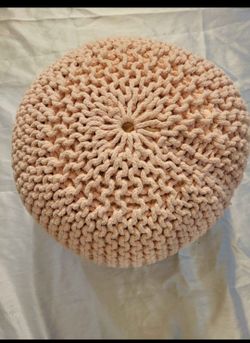 Handmade Chunky Knit Round Pouf Ottoman Floor Cushion Blush Pink Home Decor