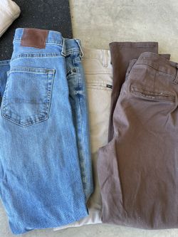 Hollister Young Men’s Jeans Size 28