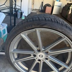 Curva Concepts C44 wheel 19 inch