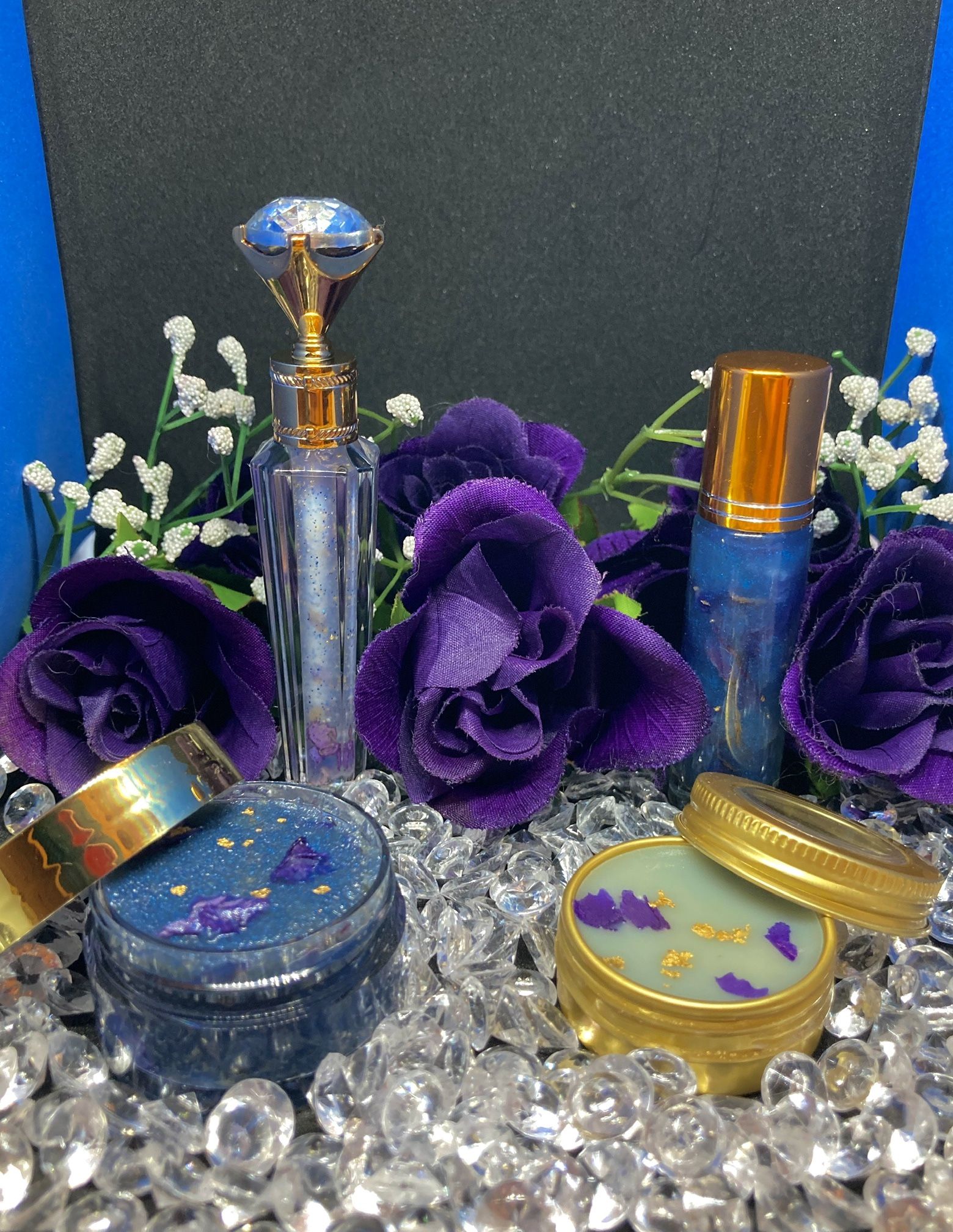 24K Gold Blue Lotus Lip Kit By Luxury Smiles