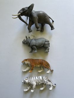 ANIMAL FIGURES