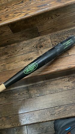 Louisville slugger baseball bat wood￼
