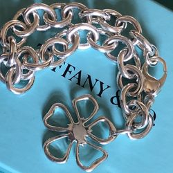 Tiffany & Co Vintage Open Flower Bracelet 