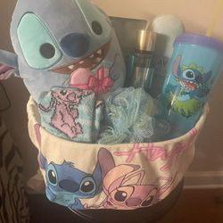 Ladies Day Gift Baskets On Hand Just In Time For Mothers Day 