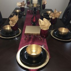 Formal Dining Room Table & 6 Chairs 