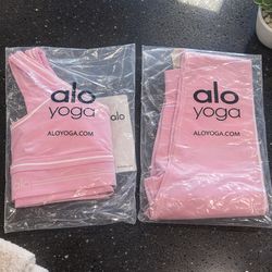 Alo Yoga Set (Top + Bottom)