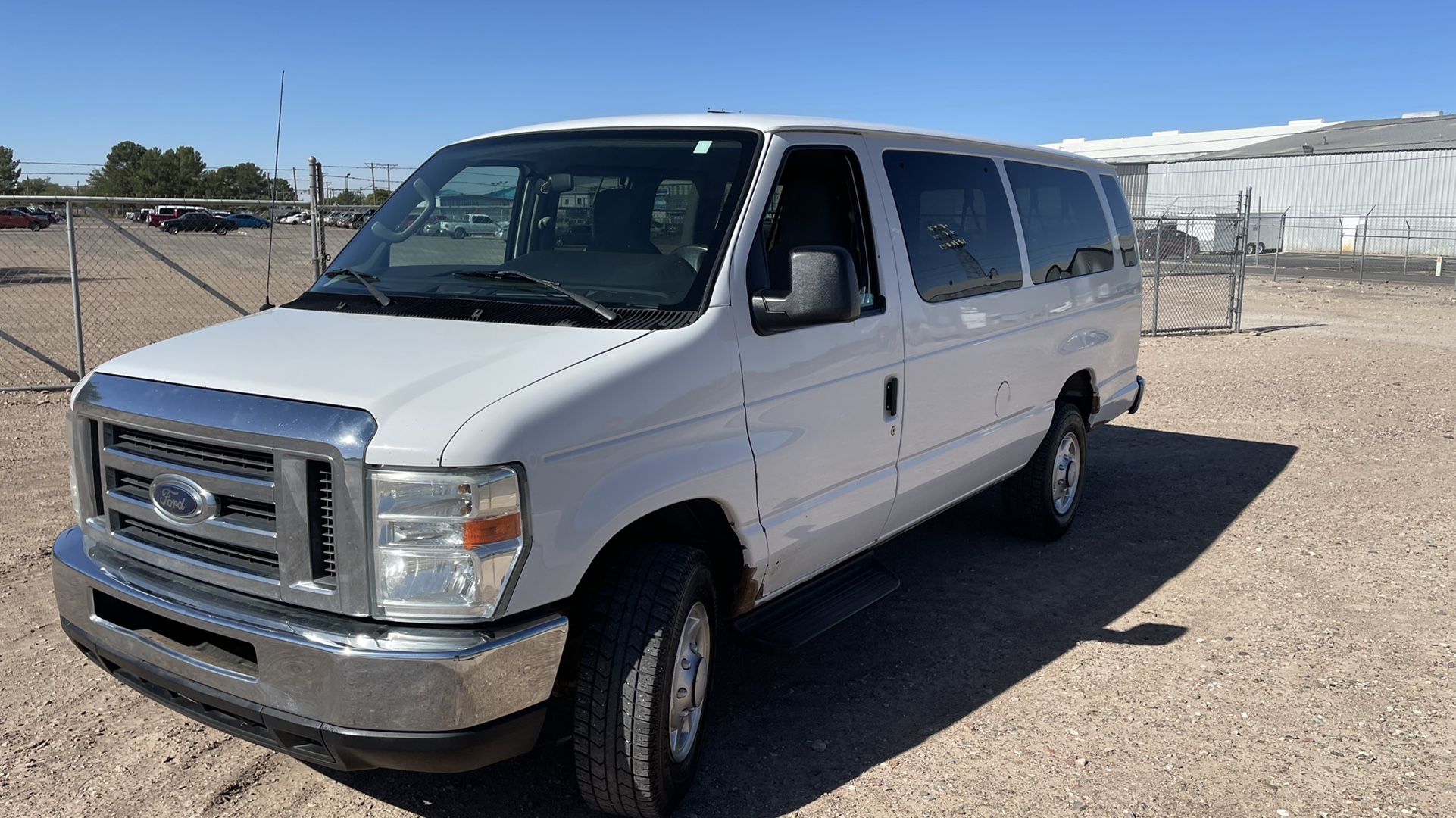 2012 Ford E-350