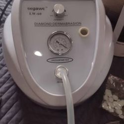Diamond Microdermabrasion Machine