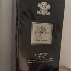 Creed Aventus Eau De Parfum