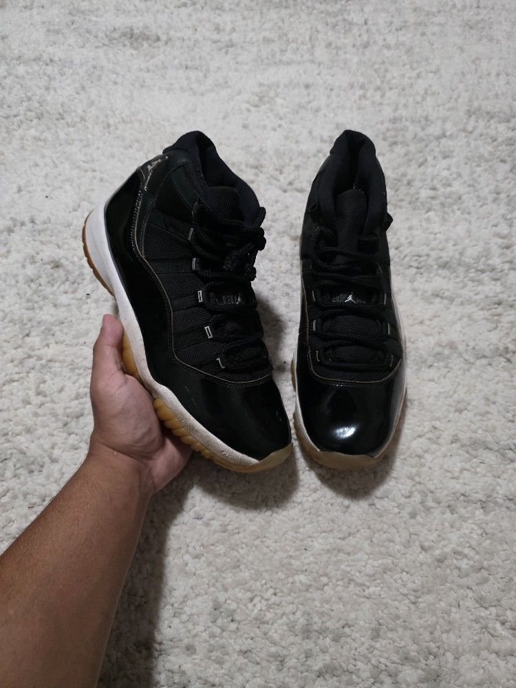 Air jordan 11 jubilee